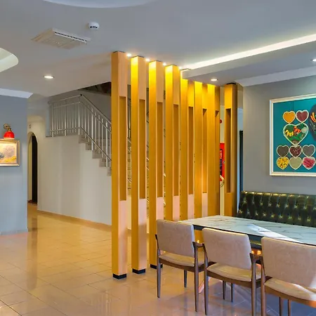 Aparthotel Sunflower
