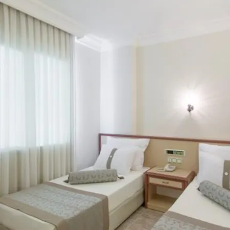 Sunflower Ξενοδοχείο με διαμερίσματα 4*